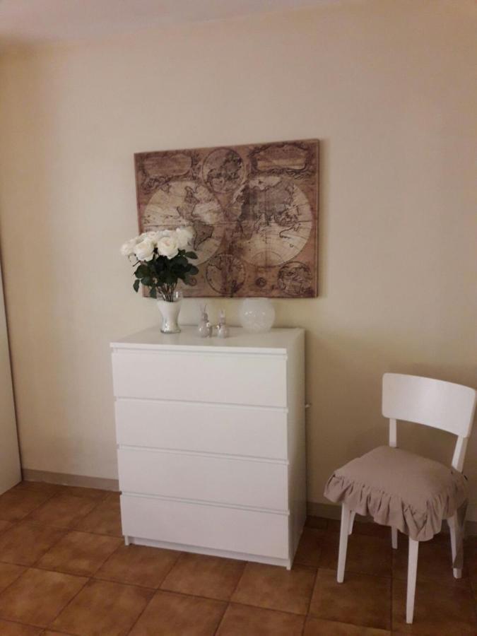 Bettina Urbana Apartment ลุคคา ภายนอก รูปภาพ